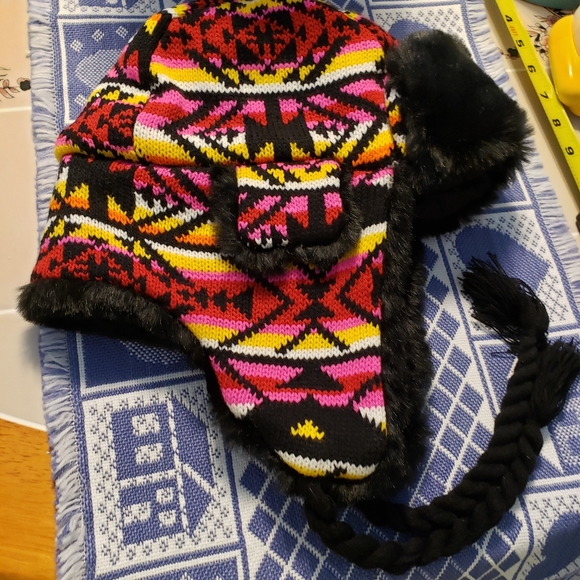 Woman's Winter Check Trapper Hat - Picture 11 of 13